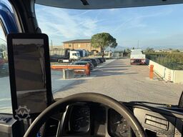 Mercedes-Benz Arocs 4145K Kipper 20cbm 8x4 40Ton Euro6