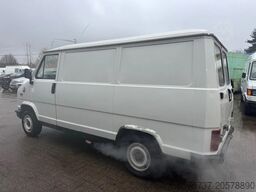 Peugeot J5 **PETROL-ESSENCE-TOPSHAPE**