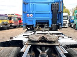 DAF XF 105.460 SPACECAB (ZF16 MANUAL GEARBOX / EURO...