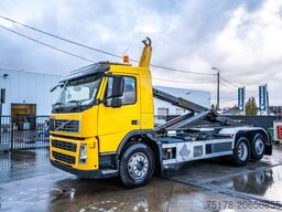 VOLVO FM400-6x2-E5 + VDL 20 T.