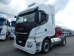 IVECO STRALIS AS440S46T/P LNG
