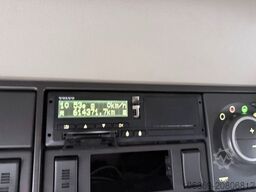 VOLVO FM 370 4x2 Globetrotter Euro 6