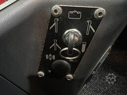 MERCEDES-BENZ Integro 0550 57 Sitze 6 Gang Dachklima Euro 5