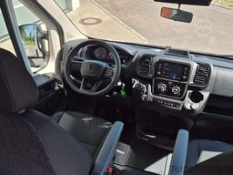 PEUGEOT Boxer  Hochraum 9 Sitzer L3H2 verglast BlueHDi