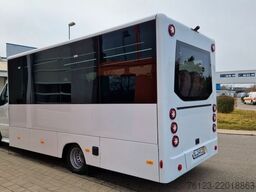 MERCEDES-BENZ 30 Sitzer Schul- Transferbus 519 Vorlauffahrzeug