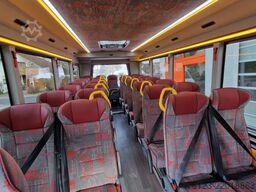 MERCEDES-BENZ 30 Sitzer Schul- Transferbus 519 Vorlauffahrzeug