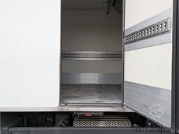 Mercedes-Benz Atego 1223 Kühlkoffer+LBW*Autom Tempo Klima SHZ