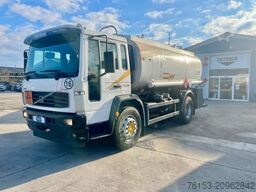 VOLVO FL6-250