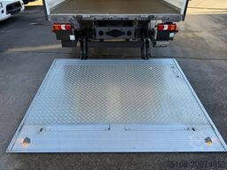 MERCEDES-BENZ ATEGO 821 L Koffer 7 m LBW 1 T*Klima+EURO 6 D