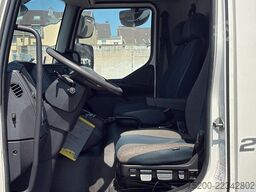 VOLVO FL250 Koffer / LBW 12to/Kam/TEMP/Klima