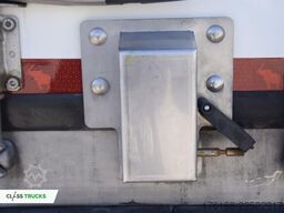 SCHMITZ CARGOBULL SKO D-Deck FP 45 ThermoKing SLXi 300 LA