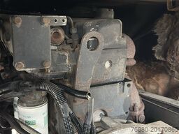 MAN 18.232 (MANUAL PUMP / POMPE MANUELLE / 11.000L)