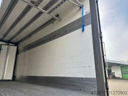 SCANIA P250 / LBW / Carrier 1150 MT / Seitentür / Trenn