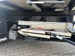 SCANIA P250 / LBW / Carrier 1150 MT / Seitentür / Trenn