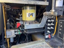 Caterpillar CATERPILLAR | M313D Powertilt 4x Schaufeln