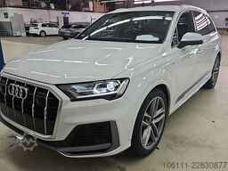 AUDI Q7 55 TFSI e quattro S line HeadUp/Massage/AHK