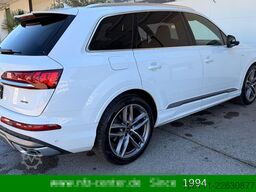 AUDI Q7 55 TFSI e quattro S-Line HeadUp/Massage/AHK