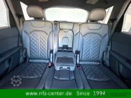 AUDI Q7 55 TFSI e quattro S-Line HeadUp/Massage/AHK