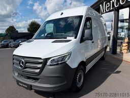 Mercedes-Benz Sprinter 317 CDI 9G 3665 AHK3,5to Schwingsitz