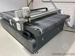 Iecho BK3 2517 digital cutting system