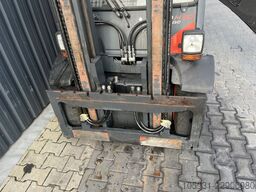 Linde H30T-02