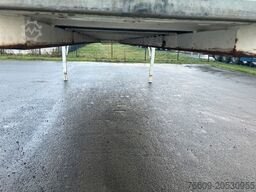 KRONE Wechselbrücke Koffer