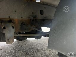 Iveco Daily box van w/ lift