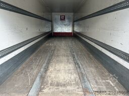 Groenewegen Jumbo / City / Box / Laadklep 2500 kg / APK TUV...