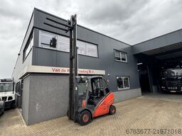 LINDE H30T-01 Triplo 465 Freelift / Sideshift LPG 2012