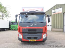 Volvo FE 250 4X2 ISOTHERM SLAAP-CABINE