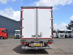 Volvo FE 250 4X2 ISOTHERM SLAAP-CABINE