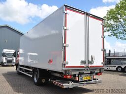 Volvo FE 250 4X2 ISOTHERM SLAAP-CABINE