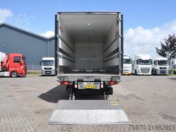 Volvo FE 250 4X2 ISOTHERM SLAAP-CABINE
