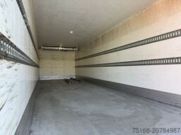 MERCEDES-BENZ ANTOS 2535 L Kühlkoffer 9 m LBW 2,5 T*LENK