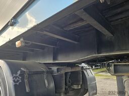 JUMBO DO 300 S/   2 X STEERING /BPW DRUM / DOUBLE TIR...