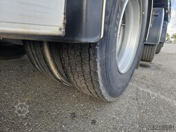 JUMBO DO 300 S/   2 X STEERING /BPW DRUM / DOUBLE TIR...