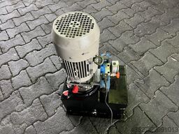 AC-MOTOREN FBPA 90L-4 + 14l Behälter