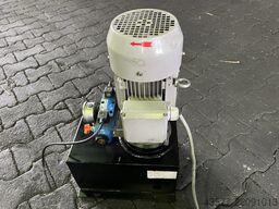 AC-MOTOREN FBPA 90L-4 + 14l Behälter