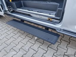 Ford Transit Limited Bus 460 L4 AG 17 Sitze NAVI TEMPOMAT