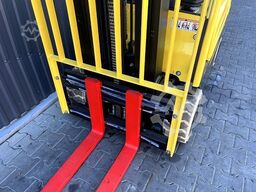 Hyster J1.8XN