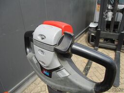 TOYOTA LWE160
