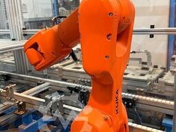 KUKA KR 10 R900-2 / SEL (7x)
