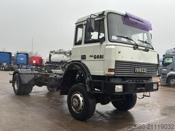 Iveco Magirus 180 - 25 (4X4 / V8 / LAMES / GRAND PONT...