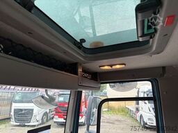 DAF CF 75.250 + HYVA PORTAAL ARM SYSTEEM + EURO 5 +...