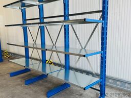 ca. 3,15 lfm. Kragarmregal mit Fachböden H: 250cm 140 kg/Arm META Multistrong