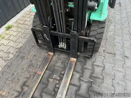 Mitsubishi FG18N