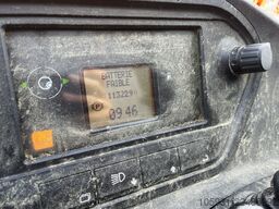 Linde R12B-01