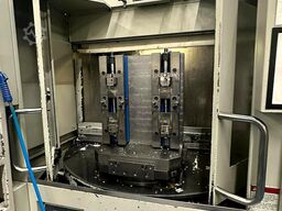 3x Bridgeport XR 700 HMC