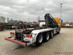 DAF CF 85.410 8x2 / HMF 3000 K6 crane (30T/m 6x ext...