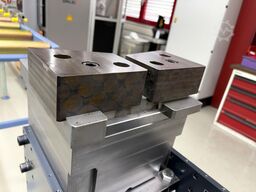 GELBER-BIEGER ERB 42-2000